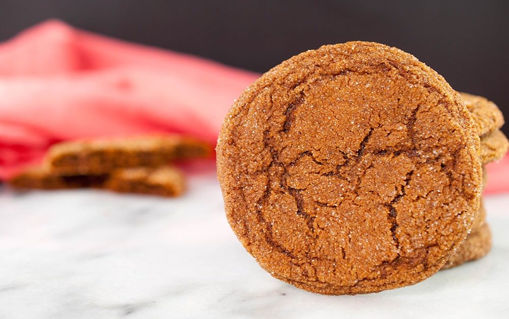 Crisp Molasses Cookies